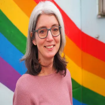 Einzelporträt von der Schulleitung Diana Fallier